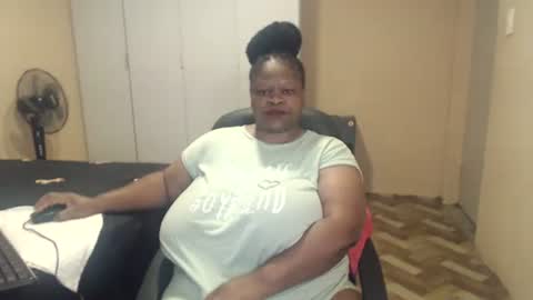 sweetnoziexxx online show from March 14, 7:12 am