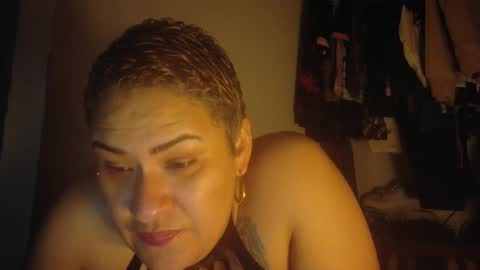 sweetp3ach29 online show from December 29, 6:35 am