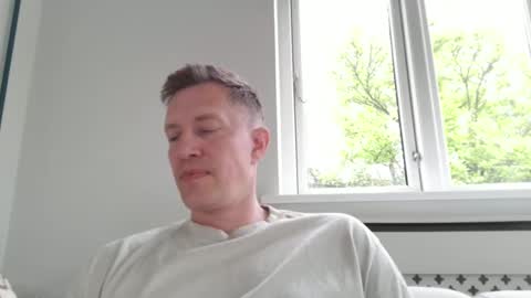 sweetsinner83 online show from May 21, 6:47 pm