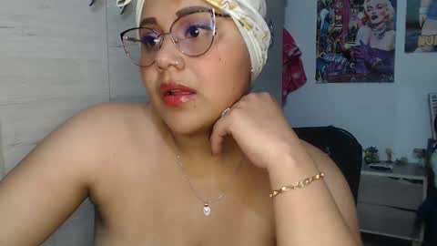 sweett_candy1 online show from October 19, 4:06 am