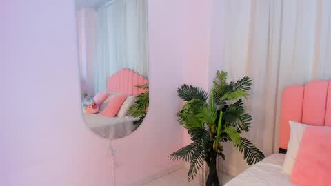 sweett_fire online show from April 21, 5:42 pm