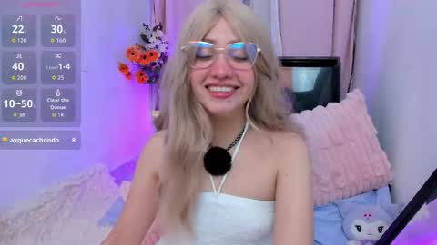 sweett_fire online show from June 4, 1:00 am