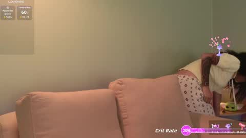    online show from April 1, 1:52 pm