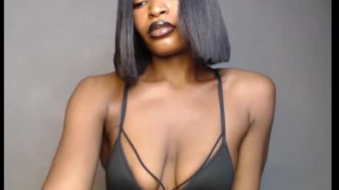 sweetxxboobsx online show from March 25, 9:05 am