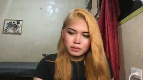 sweety_heart18 online show from July 15, 11:15 am