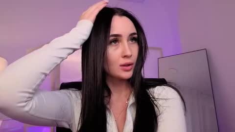 Melissa online show from February 21, 1:58 pm