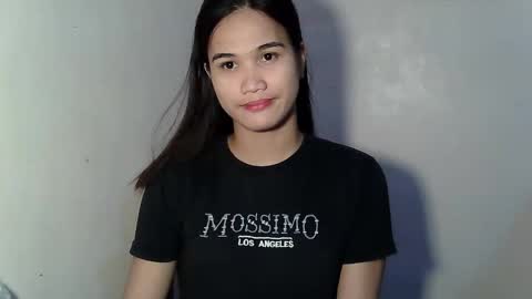 Rhea online show from March 8, 1:37 pm