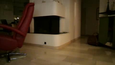 Swiss Couple online show from January 4, 2:35 am