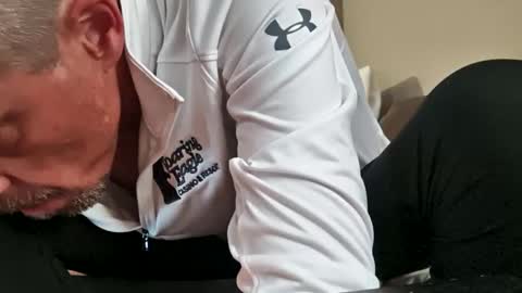 swontguy2025 online show from October 15, 5:54 am