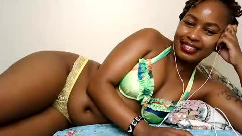 swt_bby online show from July 6, 7:27 am