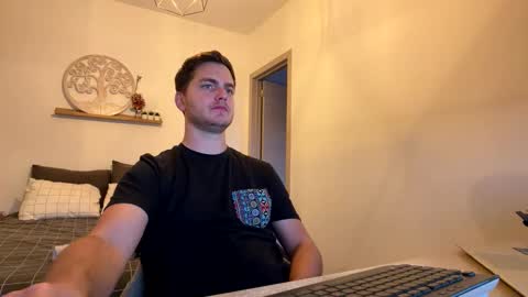 syl092 online show from March 24, 6:14 pm