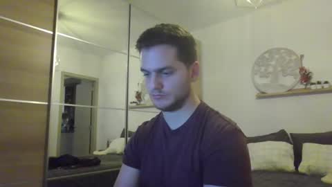 syl092 online show from December 6, 4:12 pm