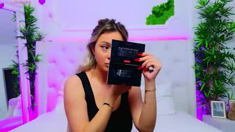 Arianna online show from November 20, 1:53 pm