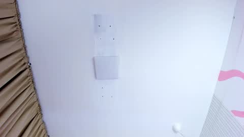 Kitty online show from February 3, 6:40 am