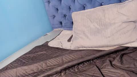 Snapshot of tachala_ chatting on March 7, 4:34 am Tachala  online show from March 7, 4:34 am