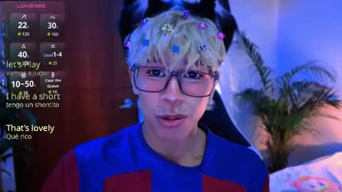 Snapshot of taichi_bluy chatting on October 23, 8:05 am taichi online show from October 23, 8:05 am