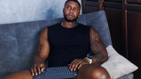 Tairon Tucke online show from January 13, 1:34 am