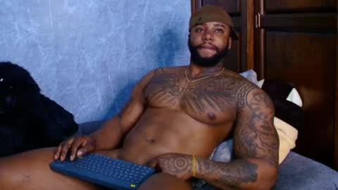 Tairon Tucke online show from March 1, 7:19 am