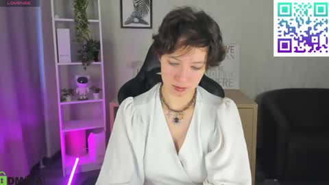 Jean online show from April 17, 1:19 am