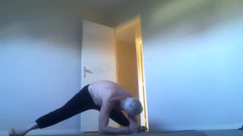 Jack Pierrot online show from June 7, 5:34 am