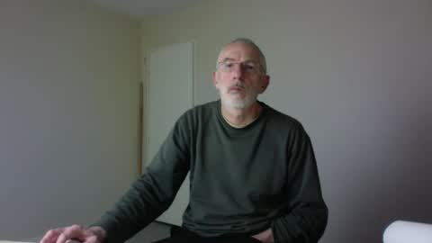 Jack Pierrot online show from December 17, 8:15 pm