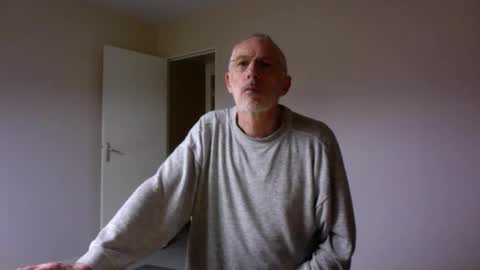Jack Pierrot online show from May 6, 6:52 am
