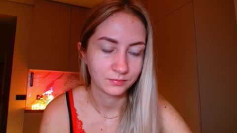  Kira  online show from December 23, 6:41 am