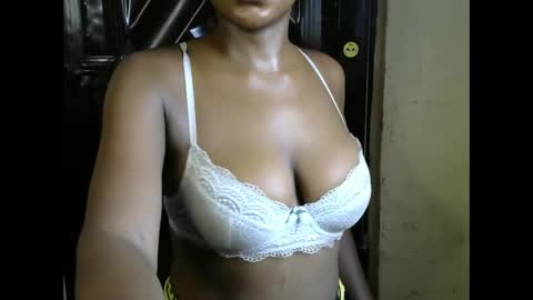 tall_choco online show from February 15, 12:37 pm