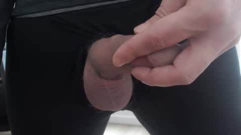 Snapshot of talldarkhandsome0321 chatting on October 2, 3:22 pm talldarkhandsome0321 online show from October 2, 3:22 pm