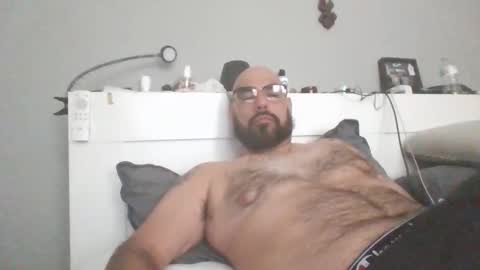 talllatino310 online show from May 3, 7:20 pm