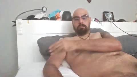 talllatino310 online show from May 19, 9:33 pm