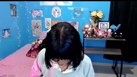 Alejandra Independent model online show from November 17, 9:56 am