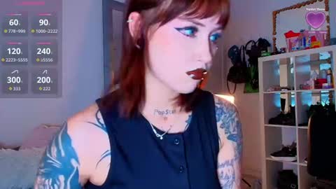 Cami 3 online show from July 29, 11:10 am