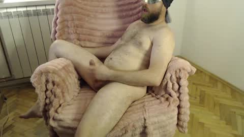 tamedbeast79 online show from April 25, 11:13 pm