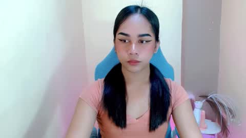tamera_cummer0969 online show from May 26, 12:39 am