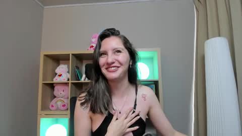 tammy_bellini_ online show from June 1, 1:12 pm