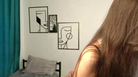 Minami online show from March 28, 7:10 am