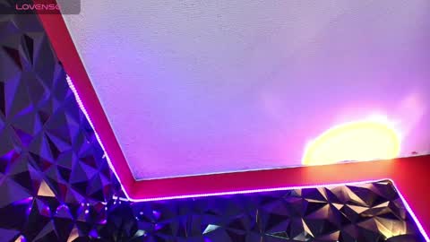 Tammy sutra online show from April 3, 10:28 pm