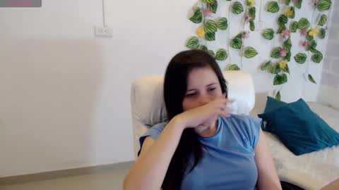 Snapshot of taniadevil_69 chatting on October 11, 8:01 pm Tania online show from October 11, 8:01 pm