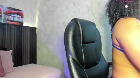 Tanisha online show from February 1, 9:23 pm