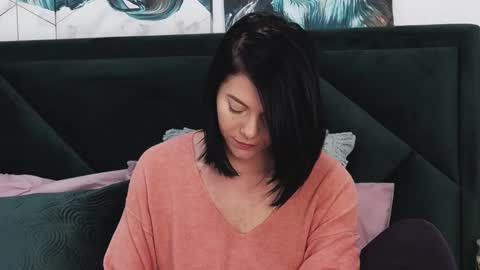 tanyaGrey online show from January 21, 8:30 am