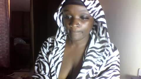 Tanyezz online show from June 21, 10:32 am