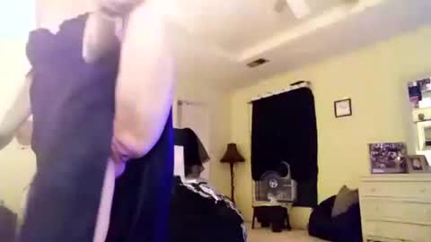 Snapshot of tara462 chatting on September 27, 7:50 am Tara online show from September 27, 7:50 am