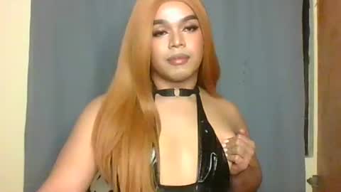 Snapshot of tarahriches chatting on October 25, 1:55 pm tarahriches online show from October 25, 1:55 pm