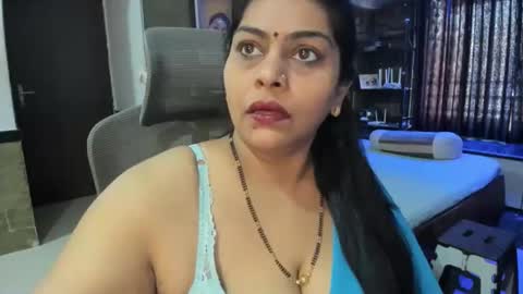 Snapshot of tarivishu23 chatting on October 24, 3:07 am tarivishu23 online show from October 24, 3:07 am