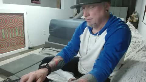 Snapshot of tasticass1973 chatting on February 27, 3:37 pm Tasticass1973 online show from February 27, 3:37 pm