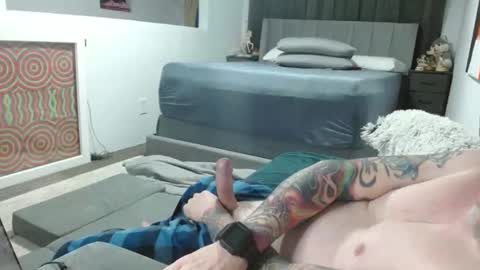 Snapshot of tasticass1973 chatting on February 22, 9:59 pm Tasticass1973 online show from February 22, 9:59 pm