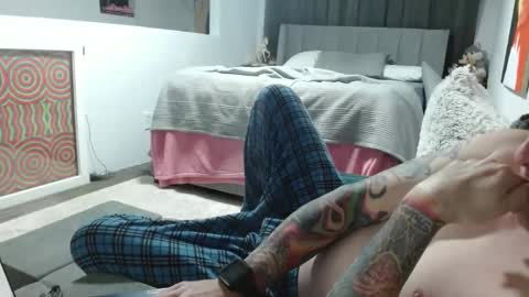 Snapshot of tasticass1973 chatting on February 7, 9:58 pm Tasticass1973 online show from February 7, 9:58 pm