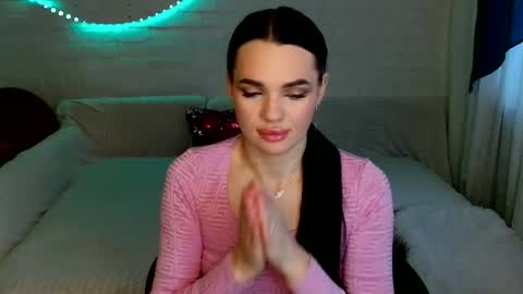 tasty_babyy online show from December 15, 11:17 am