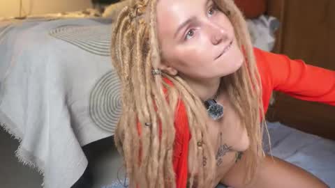 Snapshot of tasty_tomato chatting on February 14, 11:10 am RHEA  pronanciation like Reya   online show from February 14, 11:10 am